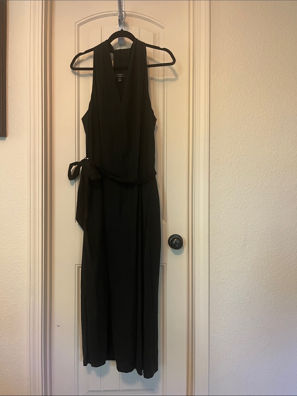 Banana Republic Black Sleeveless V-Neck Linen Blend Maxi Dress with Waist Tie